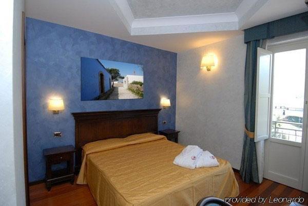 Hotel Teocrito Syracuse Room photo